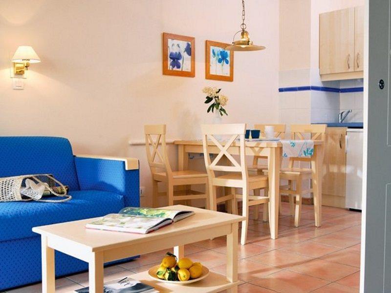 Résidence Pierre&Vacances Les Rivages Du Parc Menton Exterior foto